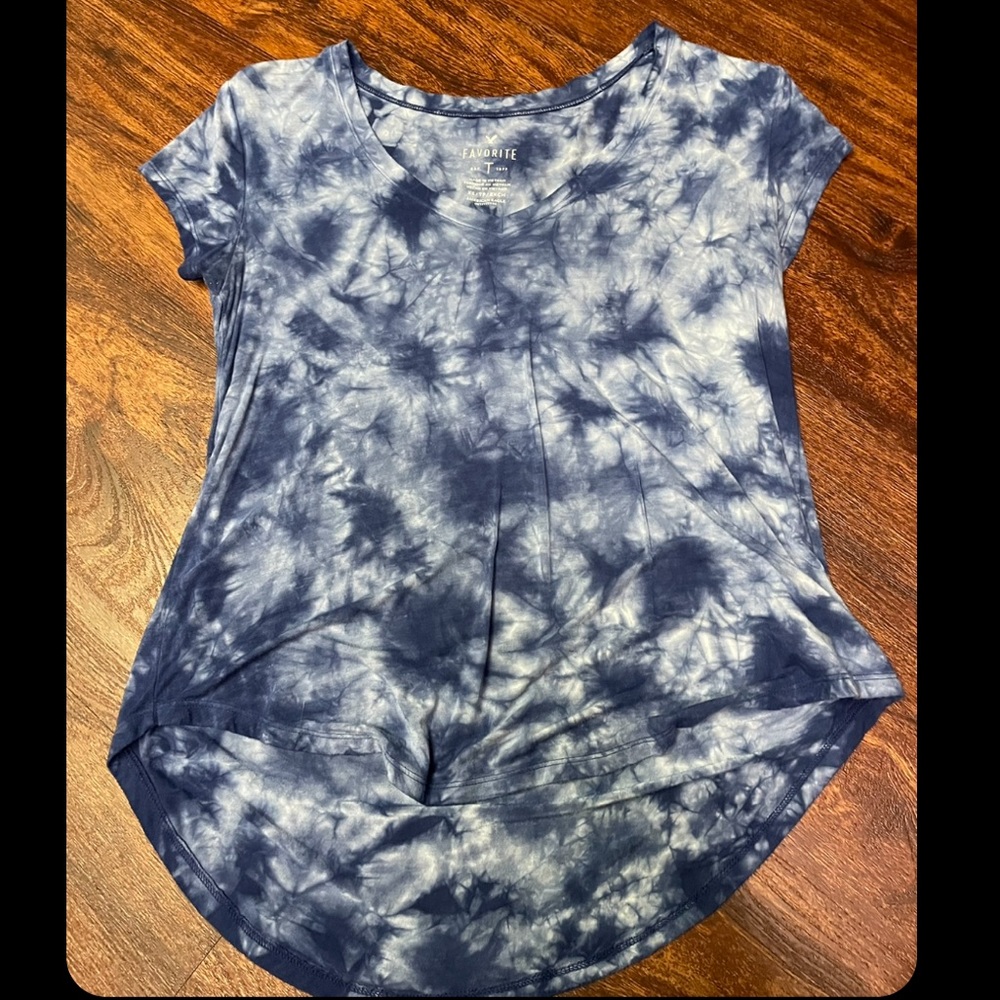 Long flowy American Eagle tee!!